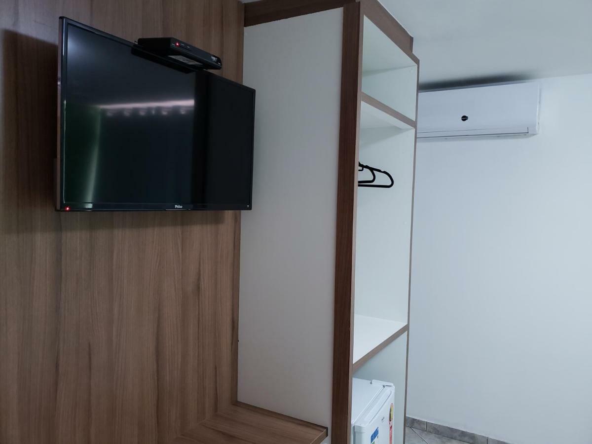 Executive Plaza Hotel นูเคลโอบันเดรานชิ ภายนอก รูปภาพ